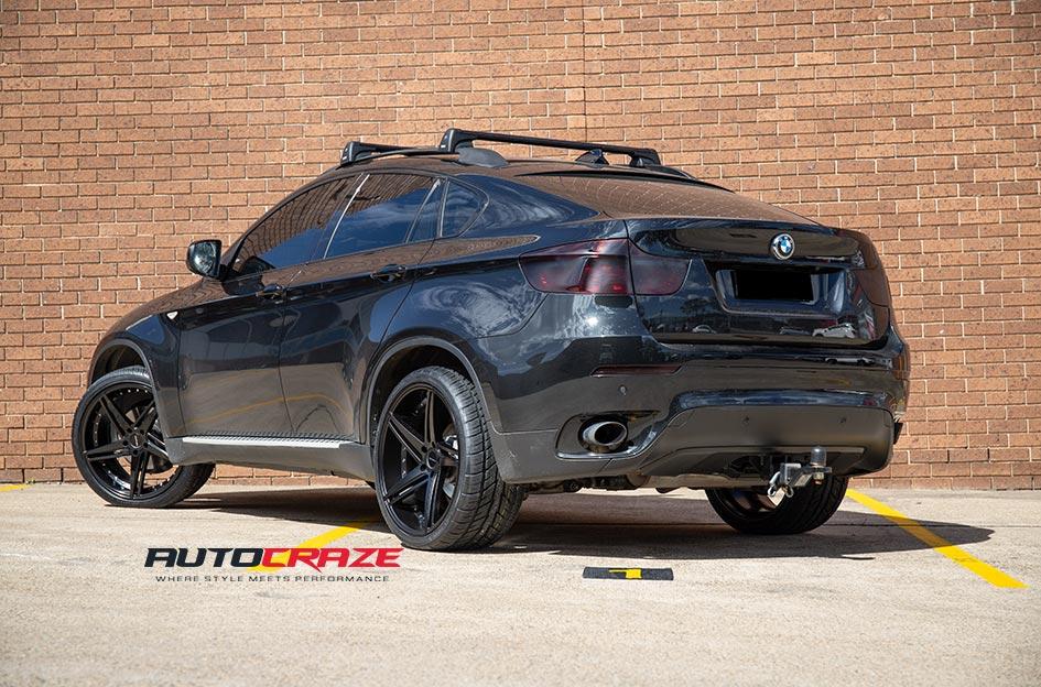BMW X6 LAGUNA SATIN BLACK